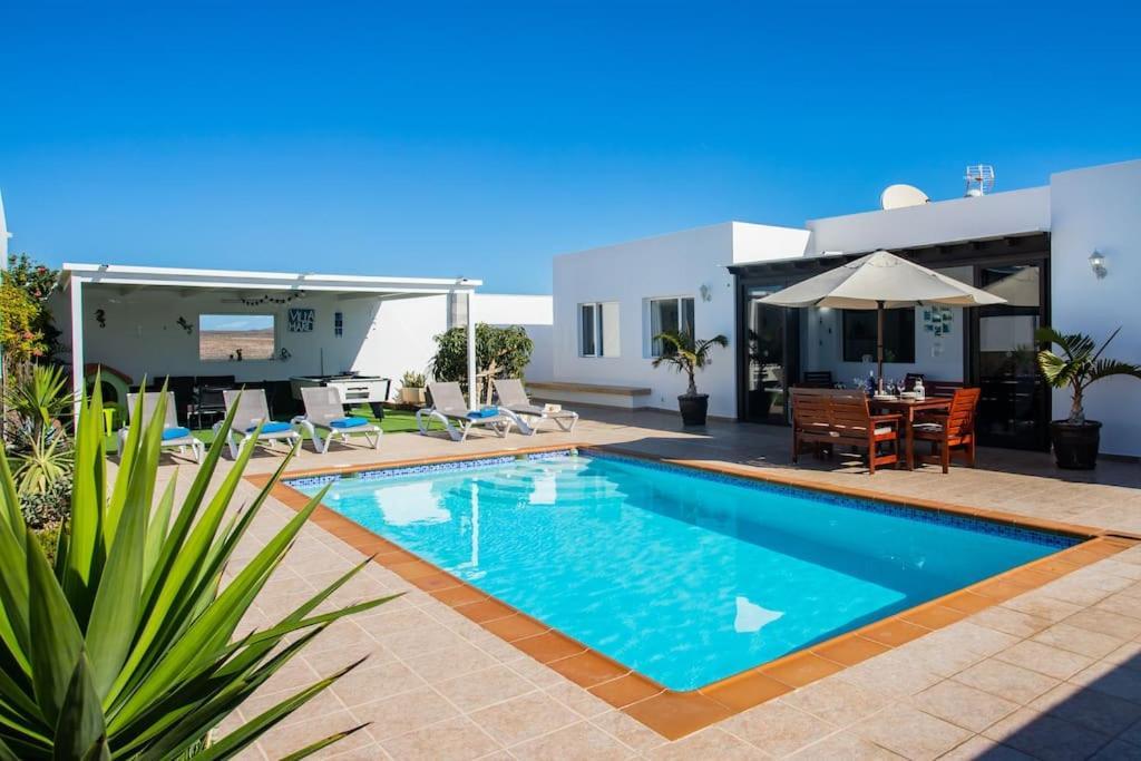 Villa Mario Lanzarote Коста Бланка Экстерьер фото